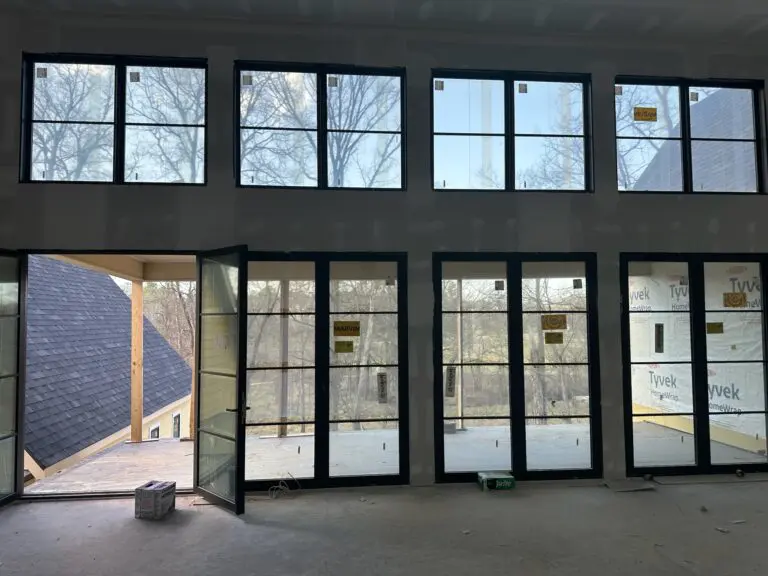 windows and back door leading to balcony