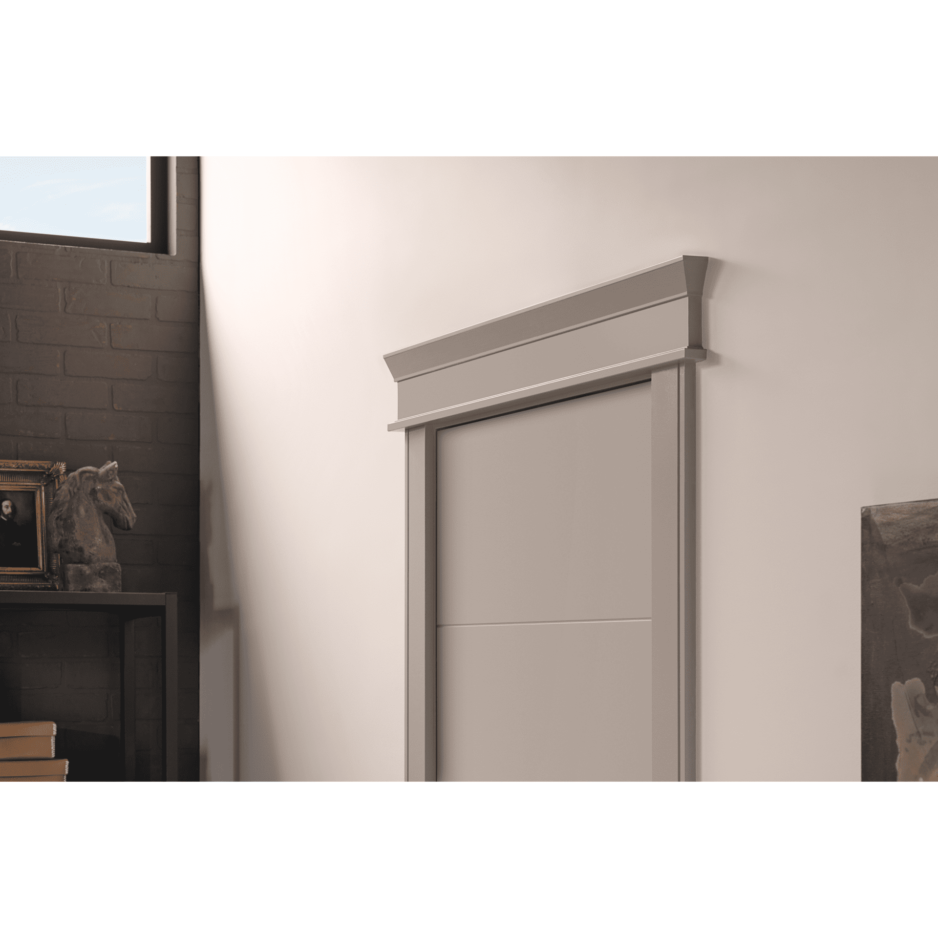 Crown Moulding and Casing Close Upp